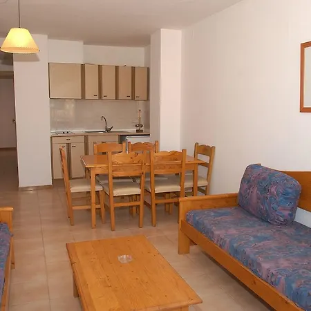 Belvilla By Oyo Comte De Empuries Apt C Empuriabrava Exterior photo